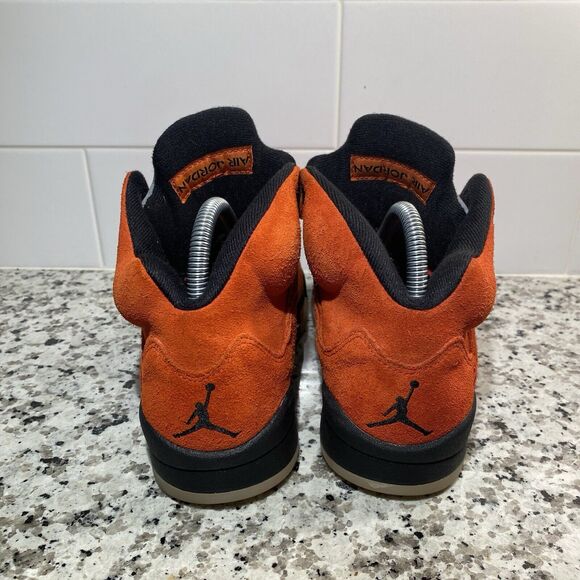 Jordan 5 Retro Women's Size 7 "Dunk On Mars" (DD9336-800) - Picture 4 of 8